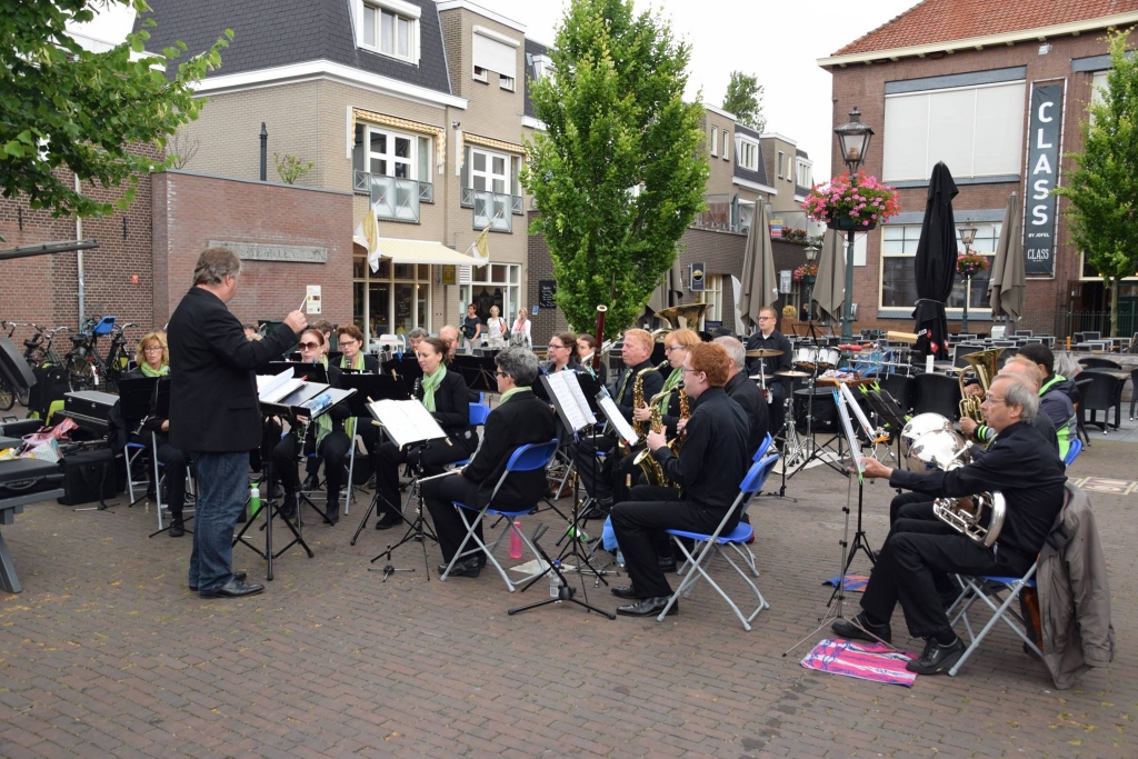Buitenconcert Harmonie orkest Zoetermeer - Harpe Davids